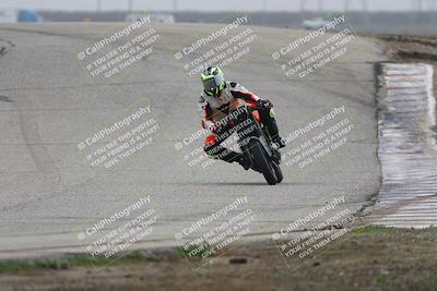 media/Nov-29-2025-TrackDaz (Sat) [[10ae2d9bce]]/A Group/Session 3 (Outside Grapevine)/